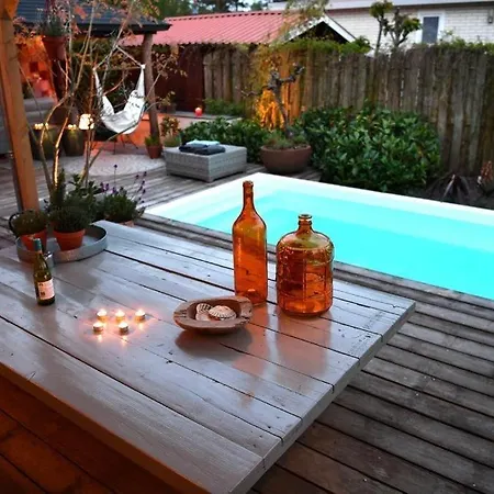 샬레 Ibiza Met Verwarmde Zwembad En Wifi