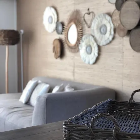 Ibiza Met Verwarmde Zwembad En Wifi Voorthuizen