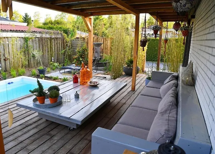 Alpstuga Ibiza Met Verwarmde Zwembad En Wifi Voorthuizen